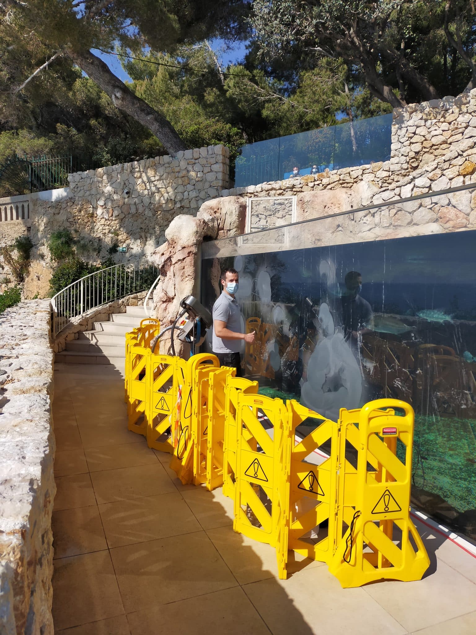 Finition polissage aquarium